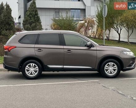 Коричневий Міцубісі Аутлендер, об'ємом двигуна 2 л та пробігом 125 тис. км за 18700 $, фото 31 на Automoto.ua