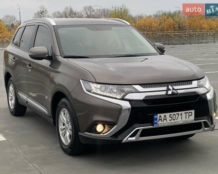 Коричневий Міцубісі Аутлендер, об'ємом двигуна 2 л та пробігом 125 тис. км за 18700 $, фото 20 на Automoto.ua
