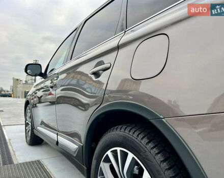 Коричневый Мицубиси Аутлендер, объемом двигателя 2.4 л и пробегом 192 тыс. км за 19500 $, фото 30 на Automoto.ua