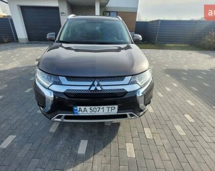 Коричневый Мицубиси Аутлендер, объемом двигателя 2 л и пробегом 125 тыс. км за 15500 $, фото 7 на Automoto.ua