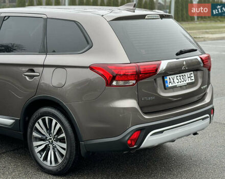 Коричневый Мицубиси Аутлендер, объемом двигателя 2 л и пробегом 154 тыс. км за 14999 $, фото 29 на Automoto.ua