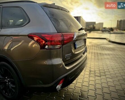 Коричневый Мицубиси Аутлендер, объемом двигателя 2.36 л и пробегом 58 тыс. км за 19500 $, фото 14 на Automoto.ua