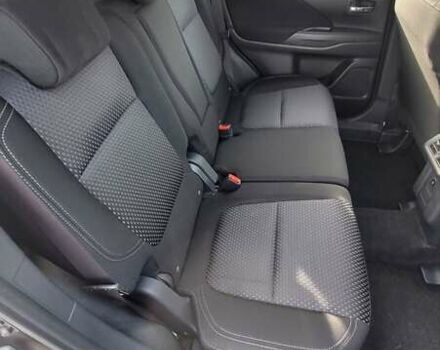 Коричневый Мицубиси Аутлендер, объемом двигателя 2 л и пробегом 125 тыс. км за 15500 $, фото 6 на Automoto.ua