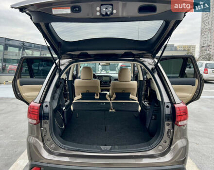 Коричневый Мицубиси Аутлендер, объемом двигателя 2.4 л и пробегом 192 тыс. км за 19500 $, фото 44 на Automoto.ua