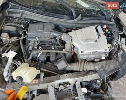 Коричневий Міцубісі Аутлендер, об'ємом двигуна 2 л та пробігом 128 тис. км за 6500 $, фото 10 на Automoto.ua