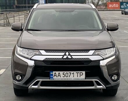 Коричневий Міцубісі Аутлендер, об'ємом двигуна 2 л та пробігом 125 тис. км за 18700 $, фото 11 на Automoto.ua