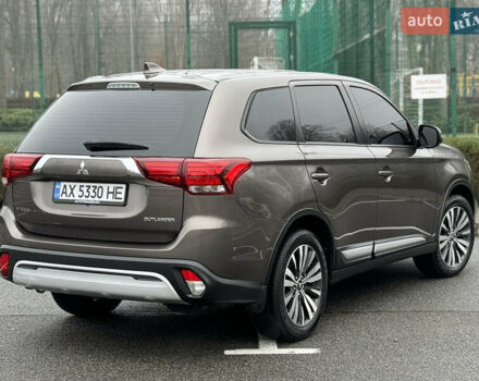 Коричневый Мицубиси Аутлендер, объемом двигателя 2 л и пробегом 154 тыс. км за 14999 $, фото 16 на Automoto.ua