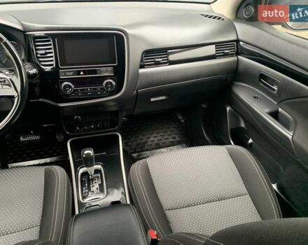 Коричневий Міцубісі Аутлендер, об'ємом двигуна 2 л та пробігом 125 тис. км за 18700 $, фото 109 на Automoto.ua