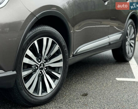 Коричневый Мицубиси Аутлендер, объемом двигателя 2 л и пробегом 154 тыс. км за 14999 $, фото 37 на Automoto.ua