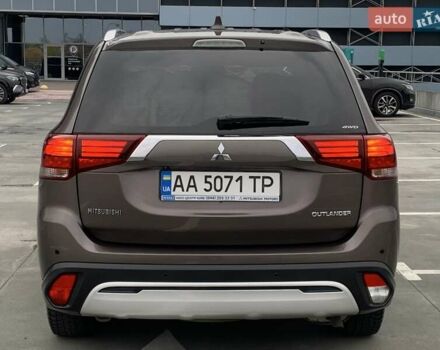 Коричневий Міцубісі Аутлендер, об'ємом двигуна 2 л та пробігом 125 тис. км за 18700 $, фото 23 на Automoto.ua