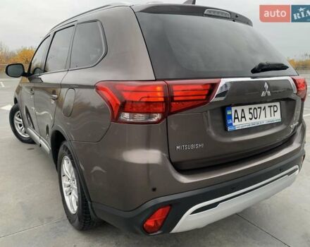 Коричневий Міцубісі Аутлендер, об'ємом двигуна 2 л та пробігом 125 тис. км за 18700 $, фото 51 на Automoto.ua