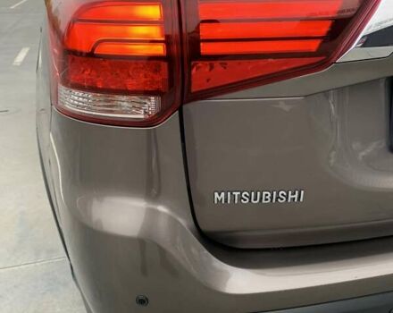 Коричневий Міцубісі Аутлендер, об'ємом двигуна 2 л та пробігом 125 тис. км за 18700 $, фото 54 на Automoto.ua