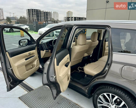 Коричневый Мицубиси Аутлендер, объемом двигателя 2.4 л и пробегом 192 тыс. км за 19500 $, фото 3 на Automoto.ua