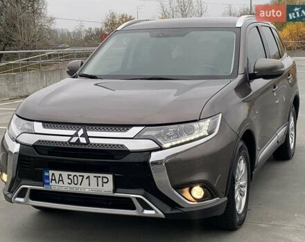 Коричневий Міцубісі Аутлендер, об'ємом двигуна 2 л та пробігом 125 тис. км за 18700 $, фото 18 на Automoto.ua