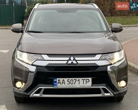 Коричневий Міцубісі Аутлендер, об'ємом двигуна 2 л та пробігом 125 тис. км за 18700 $, фото 41 на Automoto.ua