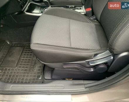 Коричневий Міцубісі Аутлендер, об'ємом двигуна 2 л та пробігом 125 тис. км за 18700 $, фото 78 на Automoto.ua