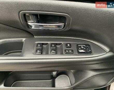 Коричневий Міцубісі Аутлендер, об'ємом двигуна 2 л та пробігом 125 тис. км за 18700 $, фото 70 на Automoto.ua