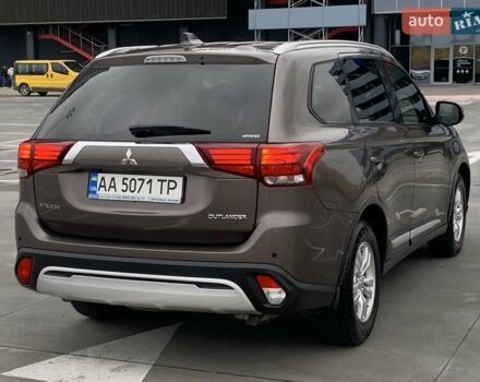 Коричневий Міцубісі Аутлендер, об'ємом двигуна 2 л та пробігом 125 тис. км за 18700 $, фото 21 на Automoto.ua