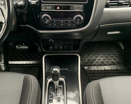 Коричневий Міцубісі Аутлендер, об'ємом двигуна 2 л та пробігом 125 тис. км за 18700 $, фото 112 на Automoto.ua