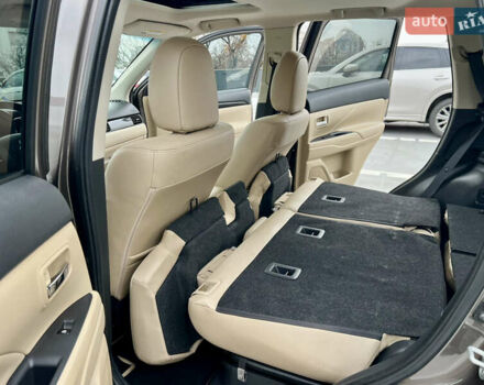 Коричневый Мицубиси Аутлендер, объемом двигателя 2.4 л и пробегом 192 тыс. км за 19500 $, фото 43 на Automoto.ua