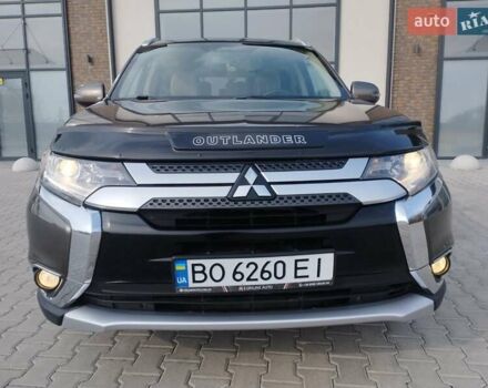 Коричневий Міцубісі Аутлендер, об'ємом двигуна 2.4 л та пробігом 198 тис. км за 18700 $, фото 1 на Automoto.ua