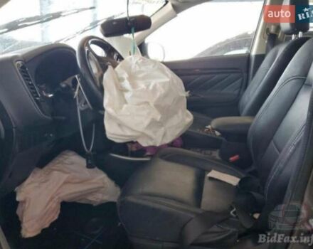 Коричневий Міцубісі Аутлендер, об'ємом двигуна 2 л та пробігом 128 тис. км за 6500 $, фото 3 на Automoto.ua