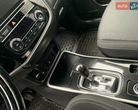 Коричневий Міцубісі Аутлендер, об'ємом двигуна 2 л та пробігом 125 тис. км за 18700 $, фото 76 на Automoto.ua