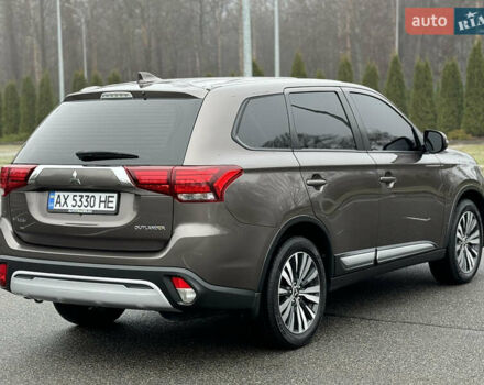 Коричневый Мицубиси Аутлендер, объемом двигателя 2 л и пробегом 154 тыс. км за 14999 $, фото 11 на Automoto.ua