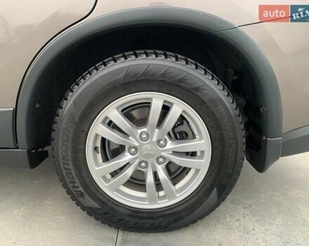 Коричневий Міцубісі Аутлендер, об'ємом двигуна 2 л та пробігом 125 тис. км за 18700 $, фото 58 на Automoto.ua