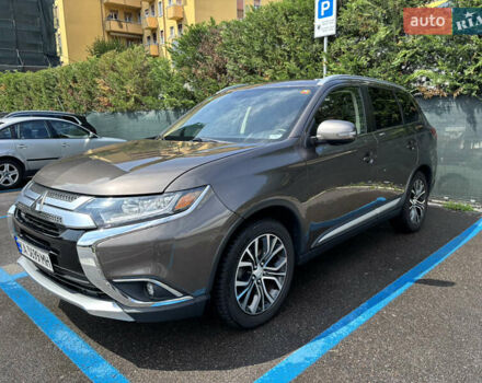 Коричневый Мицубиси Аутлендер, объемом двигателя 2.36 л и пробегом 185 тыс. км за 17670 $, фото 5 на Automoto.ua