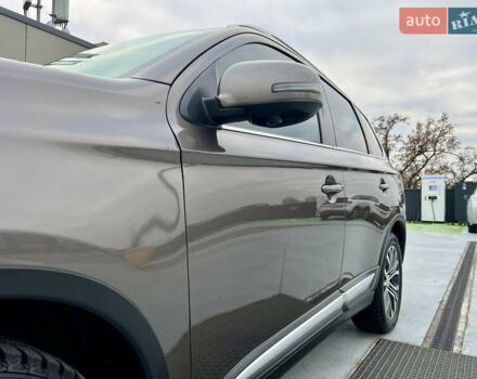 Коричневый Мицубиси Аутлендер, объемом двигателя 2.4 л и пробегом 192 тыс. км за 19500 $, фото 33 на Automoto.ua