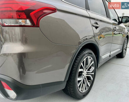 Коричневый Мицубиси Аутлендер, объемом двигателя 2.4 л и пробегом 192 тыс. км за 19500 $, фото 21 на Automoto.ua