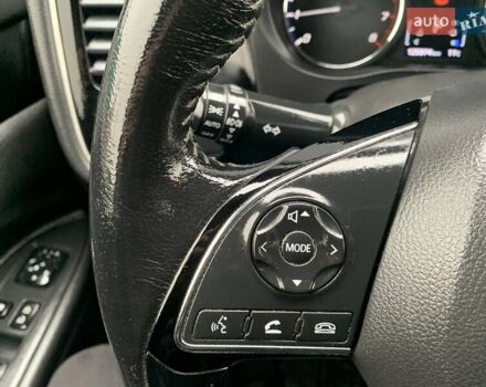 Коричневий Міцубісі Аутлендер, об'ємом двигуна 2 л та пробігом 125 тис. км за 18700 $, фото 95 на Automoto.ua