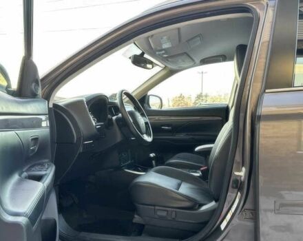 Коричневый Мицубиси Аутлендер, объемом двигателя 2.4 л и пробегом 36 тыс. км за 14000 $, фото 6 на Automoto.ua