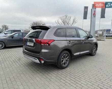 Коричневий Міцубісі Аутлендер, об'ємом двигуна 2.36 л та пробігом 34 тис. км за 23900 $, фото 6 на Automoto.ua