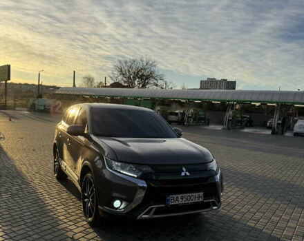 Коричневый Мицубиси Аутлендер, объемом двигателя 2 л и пробегом 45 тыс. км за 22500 $, фото 26 на Automoto.ua