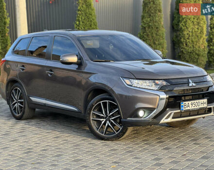 Коричневый Мицубиси Аутлендер, объемом двигателя 2 л и пробегом 45 тыс. км за 22500 $, фото 2 на Automoto.ua