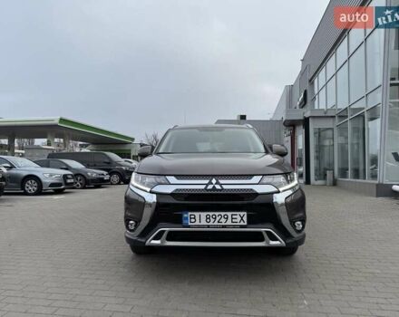 Коричневий Міцубісі Аутлендер, об'ємом двигуна 2.36 л та пробігом 34 тис. км за 23900 $, фото 1 на Automoto.ua