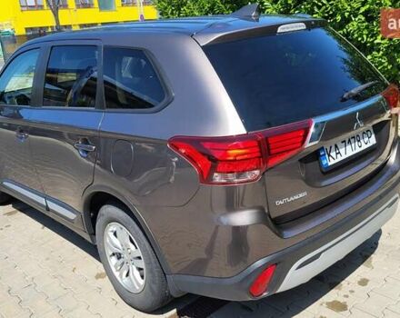 Коричневий Міцубісі Аутлендер, об'ємом двигуна 2 л та пробігом 75 тис. км за 24500 $, фото 3 на Automoto.ua