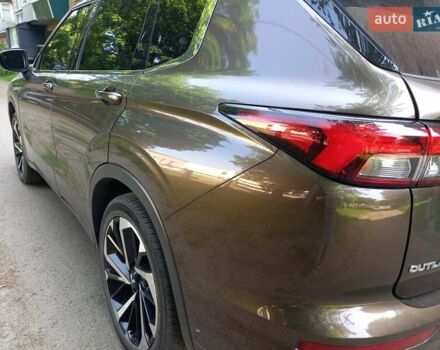 Коричневый Мицубиси Аутлендер, объемом двигателя 2.5 л и пробегом 47 тыс. км за 25000 $, фото 13 на Automoto.ua