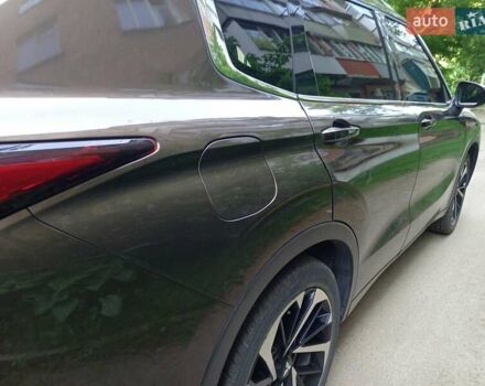 Коричневый Мицубиси Аутлендер, объемом двигателя 2.5 л и пробегом 47 тыс. км за 25000 $, фото 12 на Automoto.ua