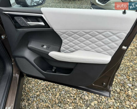 Коричневий Міцубісі Аутлендер, об'ємом двигуна 2.4 л та пробігом 23 тис. км за 38000 $, фото 28 на Automoto.ua