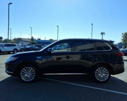 Коричневый Мицубиси Аутлендер, объемом двигателя 2.4 л и пробегом 22 тыс. км за 13000 $, фото 2 на Automoto.ua