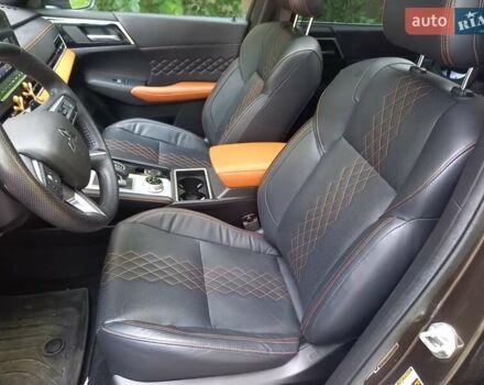 Коричневый Мицубиси Аутлендер, объемом двигателя 2.5 л и пробегом 47 тыс. км за 25000 $, фото 38 на Automoto.ua