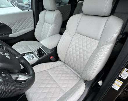 Коричневий Міцубісі Аутлендер, об'ємом двигуна 2.4 л та пробігом 23 тис. км за 38000 $, фото 17 на Automoto.ua