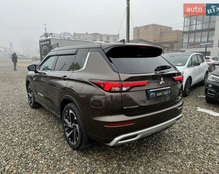 Коричневий Міцубісі Аутлендер, об'ємом двигуна 2.4 л та пробігом 23 тис. км за 38000 $, фото 9 на Automoto.ua