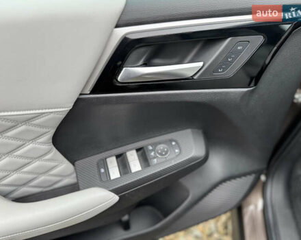 Коричневий Міцубісі Аутлендер, об'ємом двигуна 2.4 л та пробігом 23 тис. км за 38000 $, фото 16 на Automoto.ua