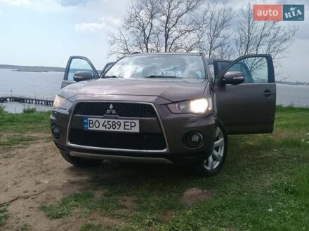 Міцубісі Аутлендер 2011 у Миколаєві на Automoto.ua Коричневий Міцубісі Аутлендер, об'ємом двигуна 2.2 л та пробігом 261 тис. км за 10000 $, фото 1 на Automoto.ua