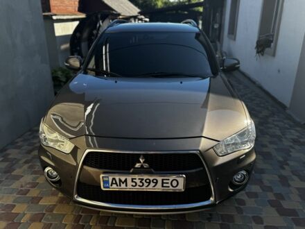 Мицубиси Аутлендер 2011 в Житомире на Automoto.ua Коричневый Мицубиси Аутлендер, объемом двигателя 2.3 л и пробегом 218 тыс. км за 11990 $, фото 1 на Automoto.ua