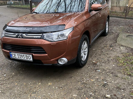 Мицубиси Аутлендер 2012 в Хотине на Automoto.ua Коричневый Мицубиси Аутлендер, объемом двигателя 2.2 л и пробегом 200 тыс. км за 14500 $, фото 1 на Automoto.ua